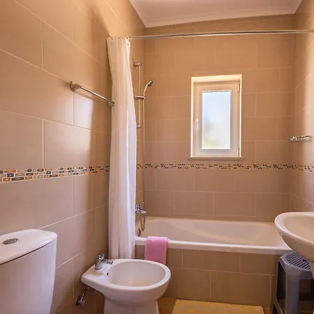 Casa Bege T2