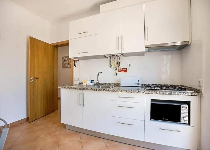 Casa Bege T2 Tatil Evi *